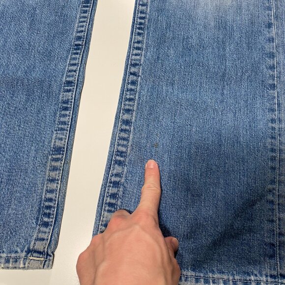 True Religion World Tour Section Bobby Baggy Fit Distressed Men's Jeans 36x32.5 - Picture 4 of 13